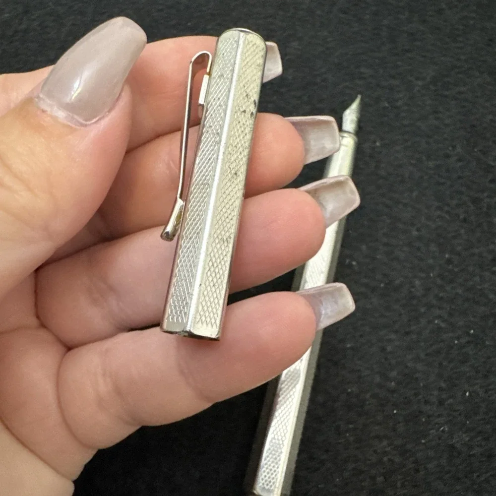CARAN d'ACHE Fountain pen Ecridor Retro Silver Rhodium Plated, F Nib Vintage